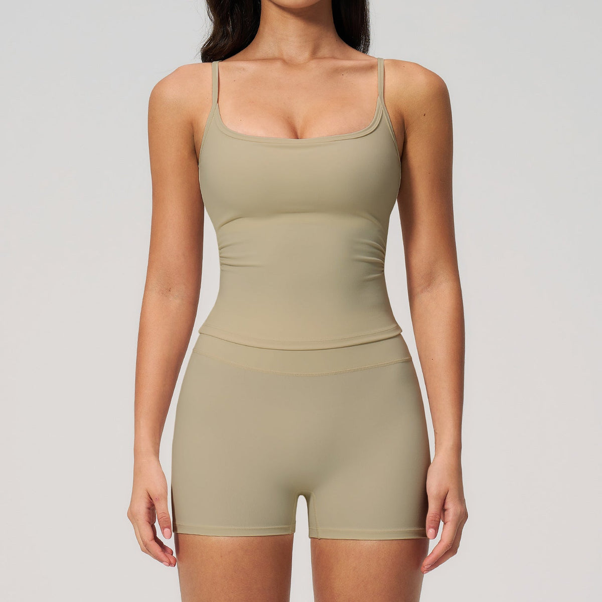 Short de sport KAVYRA taille haute - vue détail